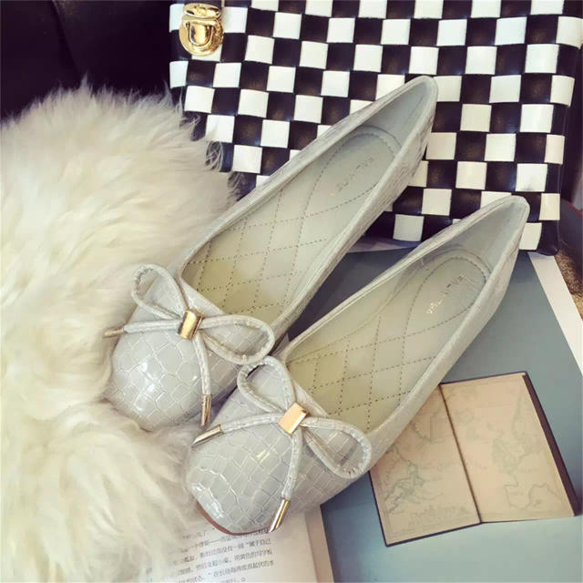 好看又好搭的平底鞋,现在流行什么平底鞋