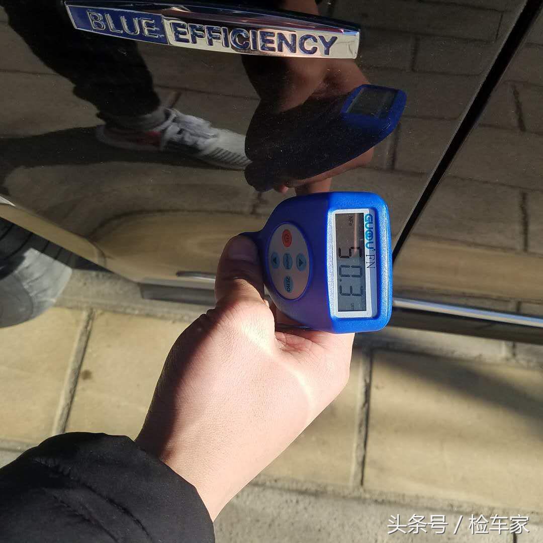 十二万公里的奔驰e200还能买吗,奔驰e200值不值得买