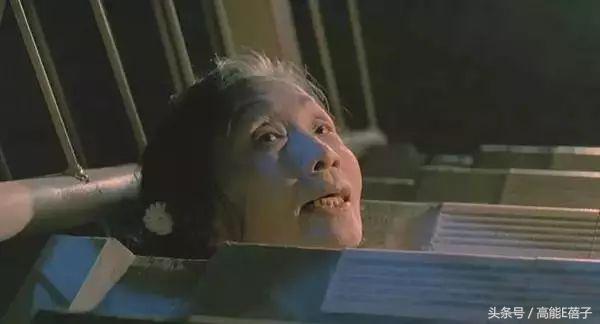 又一个资深绿叶离开了！“周星驰*用御**婆婆”侯焕玲离世，享年95岁