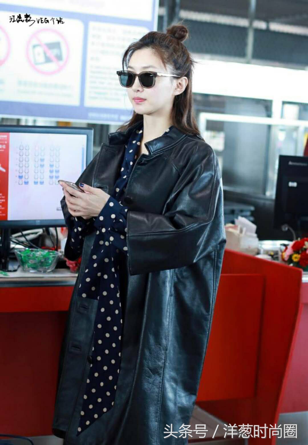 江疏影黑色皮衣搭配,江疏影穿黑色皮衣