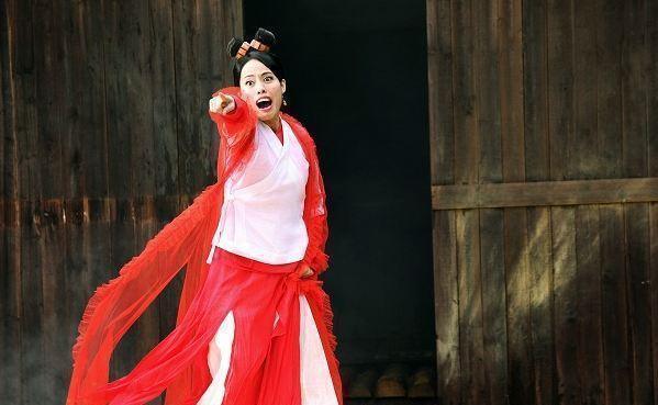 中国最丑的明星前十名,娱乐圈最丑女星