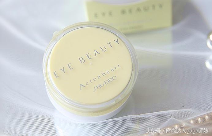 自然堂弹嫩紧致抗皱眼霜,专攻抗皱紧致眼霜