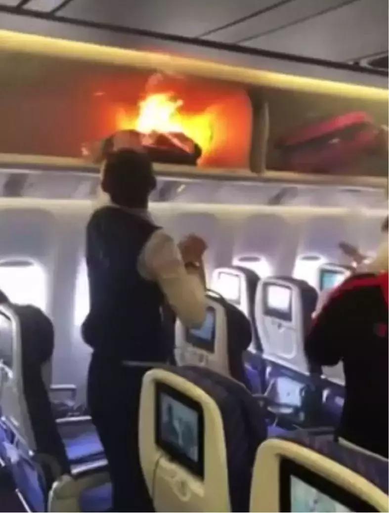 飞机上旅客带的充电宝着火,飞机上充电宝起火怎么处置