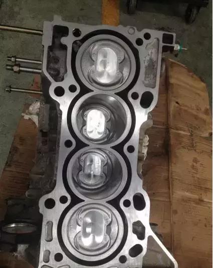 本田雅阁发动机大修拆！新手看完都知道如何修理了