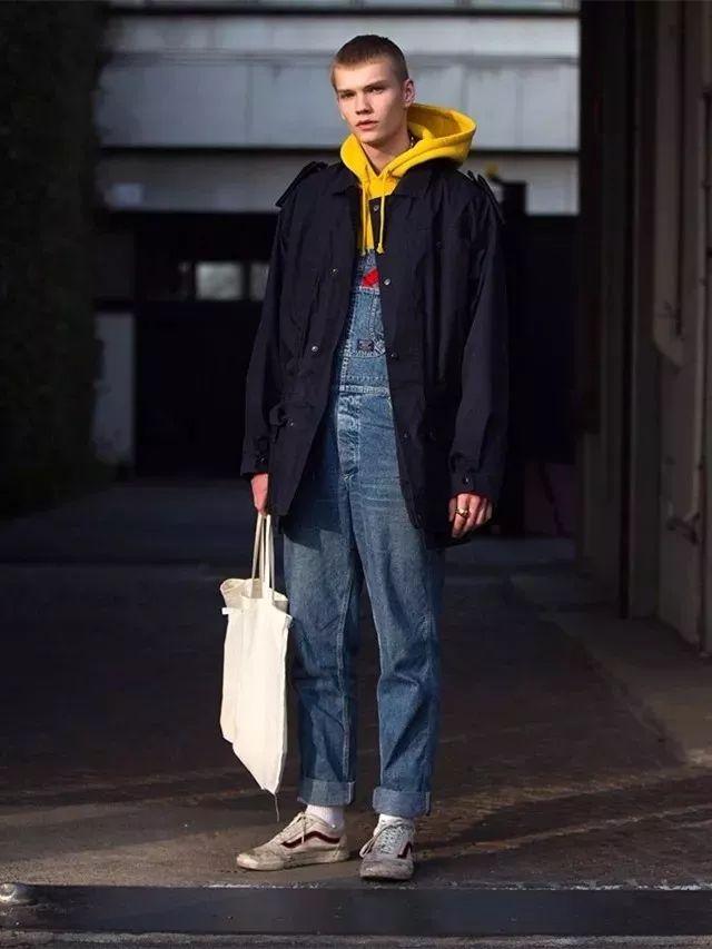 想骚还能买得起,开学这么穿让你成功撩到学妹哦