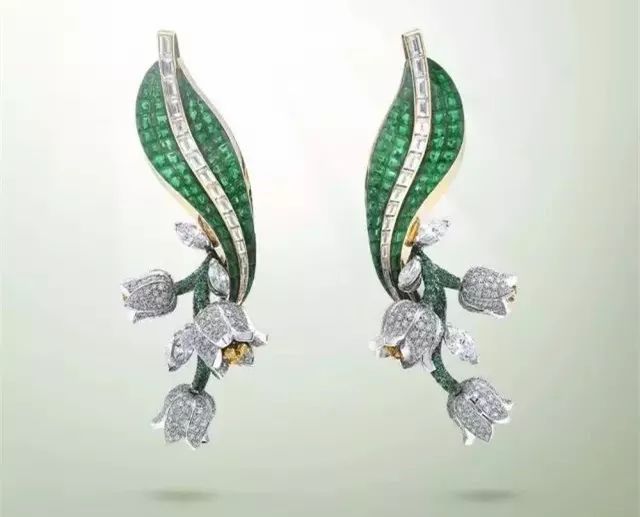 专柜戒指掉钻,专柜买的钻戒奢侈品掉钻