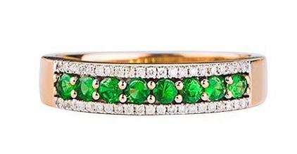 买的戒指不到一个月掉钻怎么处理,买的戒指掉钻了