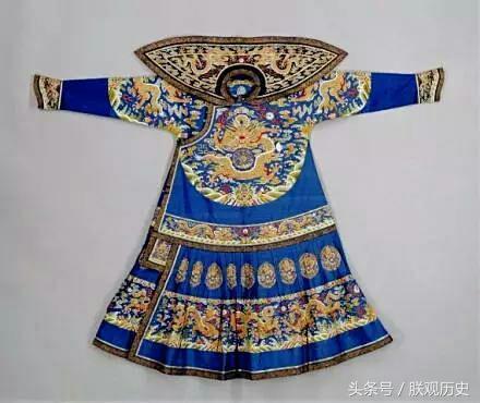 慈禧的朝珠有多少,慈禧佩戴东珠朝珠