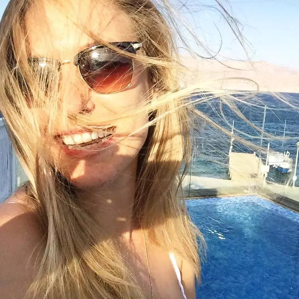 五个小技巧，拍出最美自拍照