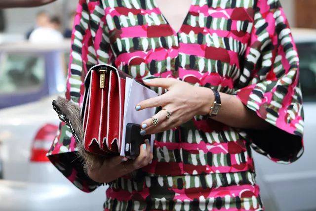 适合四季的小包包测评,99%的女生都喜欢什么礼物