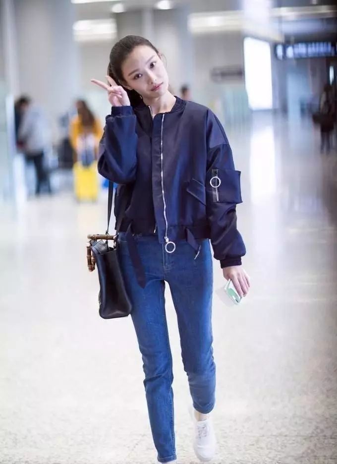 开工大吉带的东西,适合上班族的几款大牌包包分享