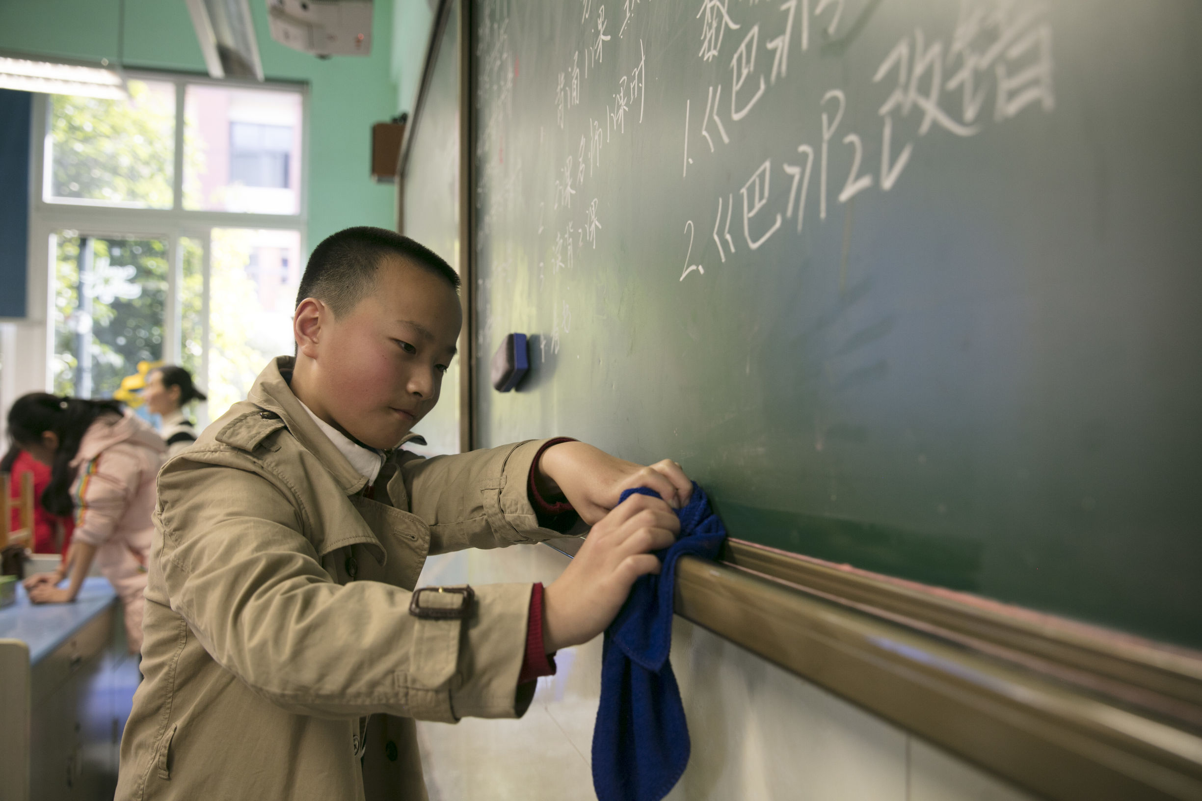 小学生学校大扫除感受和收获简短,小学生大扫除怎样来安排