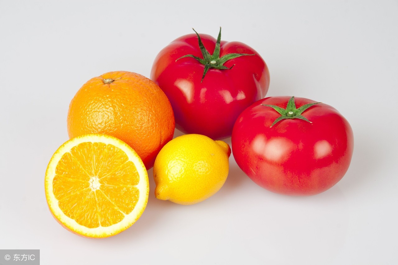 去黑头收缩毛孔小窍门,祛黑头收缩毛孔的小妙招