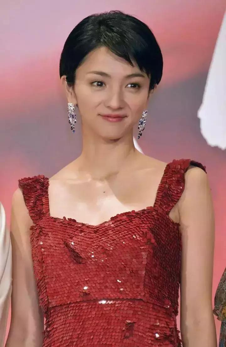 新垣和石原里美哪个好看,石原里美短发穿搭