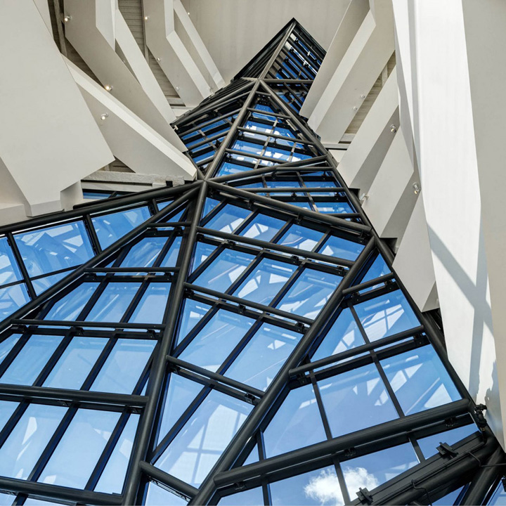 ef英孚教育宣传片50周年,英孚上海总部设计