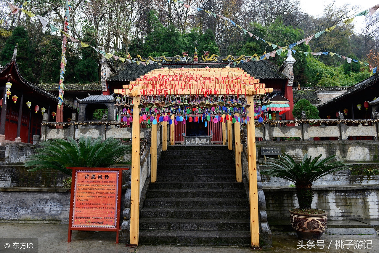 凤凰古城到底值不值得去,凤凰古城收费事件