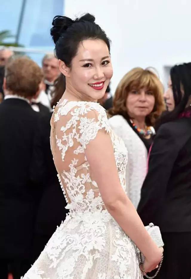 脱离ins网红成为高级超模,离开ps后明星的颜值