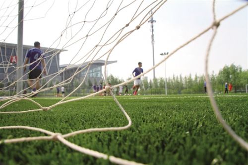 央视评论石家庄足球,包头足球队最新消息