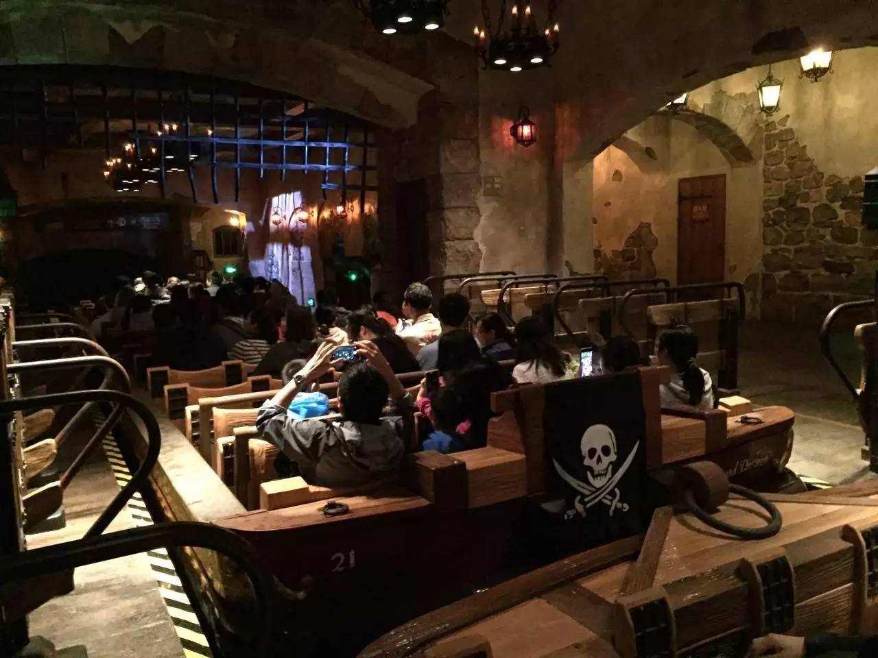 上海迪士尼宝藏地点,上海迪士尼宝藏湾视频