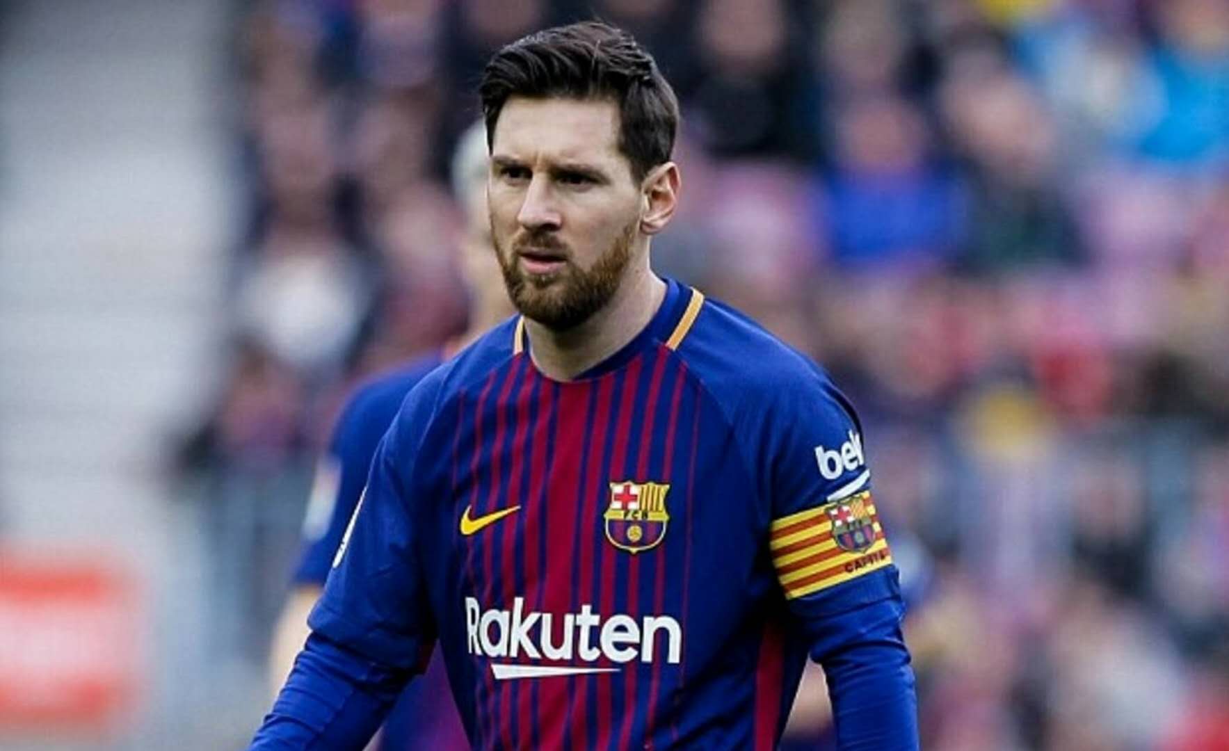 学踢足球的第一步,踢足球是有哪些要求