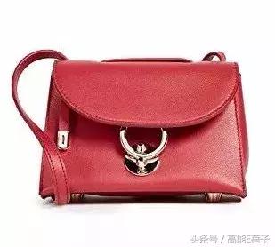 刘诗诗香奈儿包包同款,刘诗诗古力娜扎毛绒包