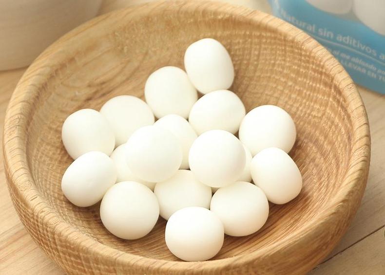 口臭近距离社交尴尬怎么办,口臭难闻又尴尬教你一招吃掉口臭