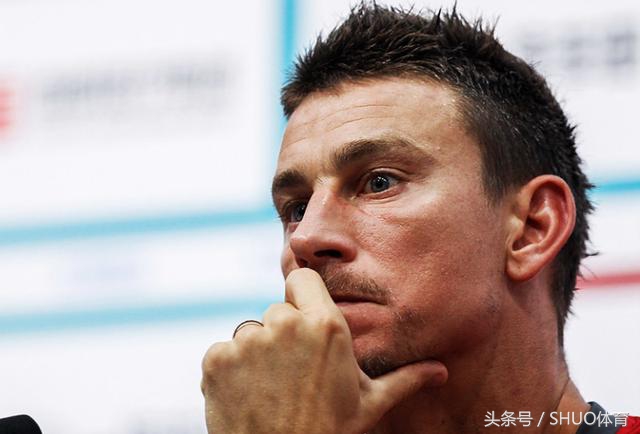 苦海翻起爱恨泪水涟涟的主帅球迷或许才是我们不舍得阿森纳的原因