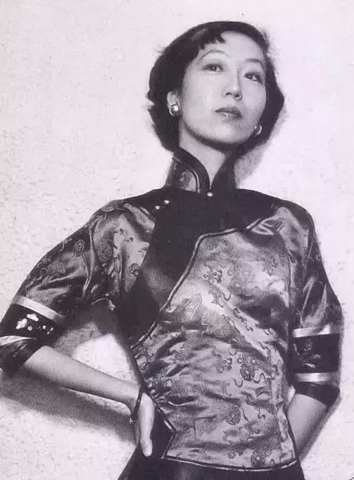 “追我的男生,家里*迁拆**了2000万……”