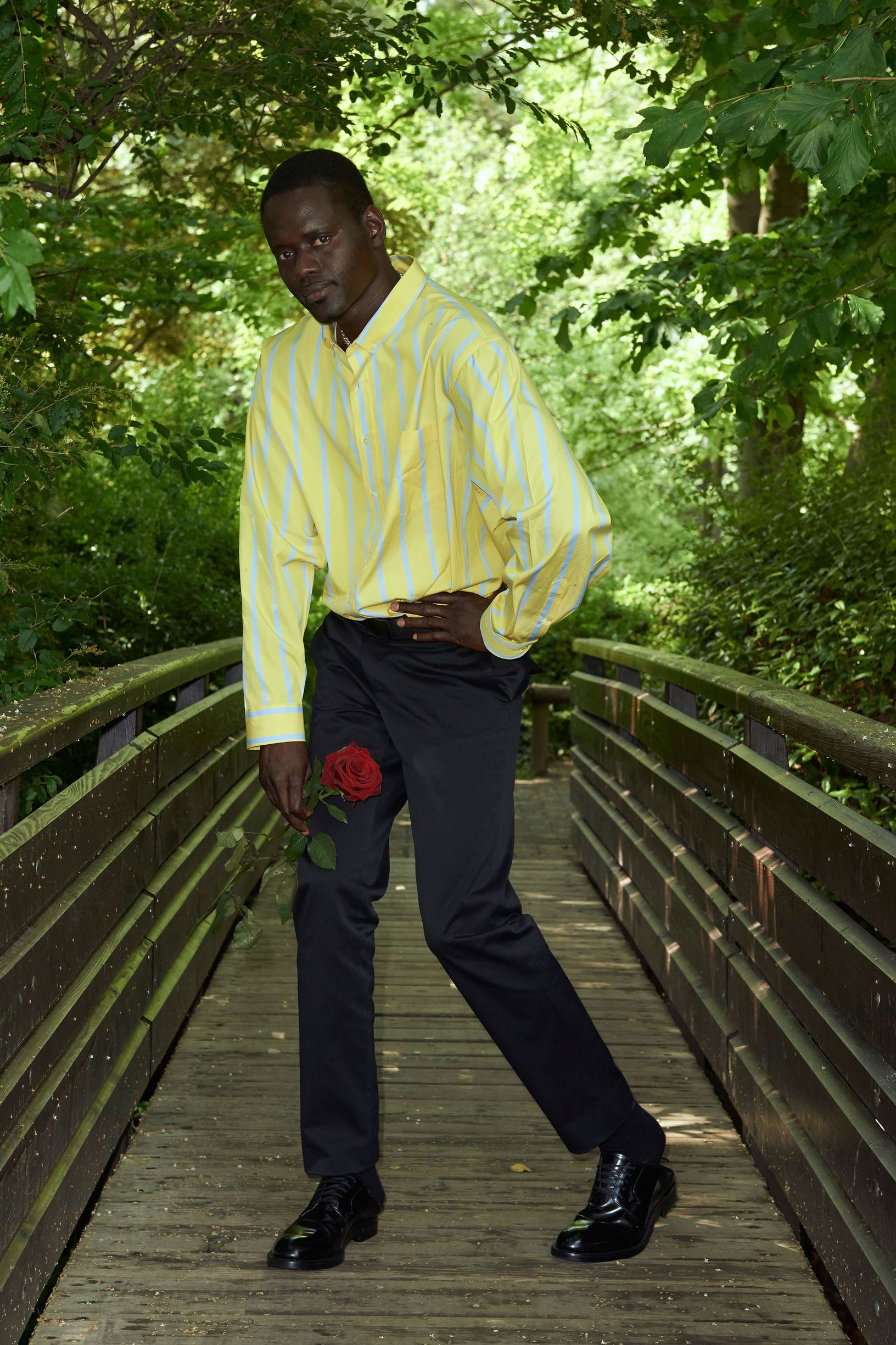 这个潮牌请来素人走秀，效果很赞，最老超模也来助阵