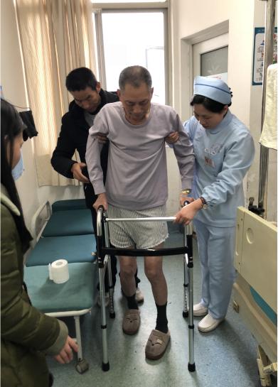 医院最美巾帼文明岗,最美巾帼奋斗者事迹医疗