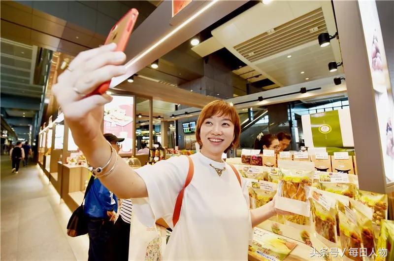 她们从大陆嫁到台湾当职业买手，年入100万还给粉丝解决婆媳关系