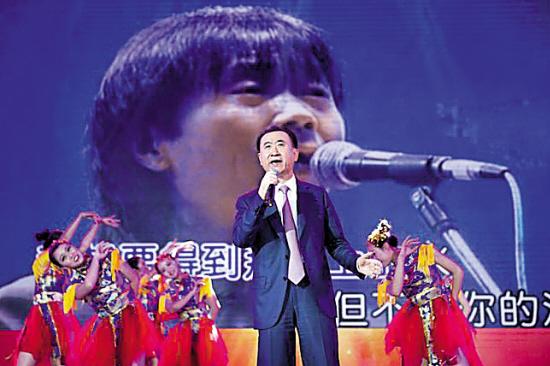 王健林讲述万达失败案例解决过程,王健林大连万达足球队演讲