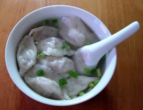 米饭糊了怎么做好吃,米饭烧糊了怎么解决生活小妙招