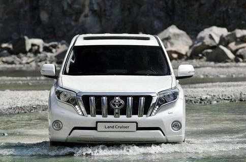 丰田普拉多2700和4000怎么分,霸道普拉多2700真的不行吗