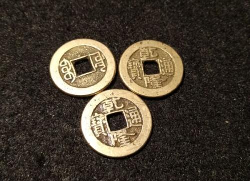 六爻装卦地支,水雷屯卦六爻