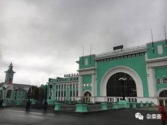 贝加尔湖寻游记,贝加尔湖的清晨和贝加尔湖畔