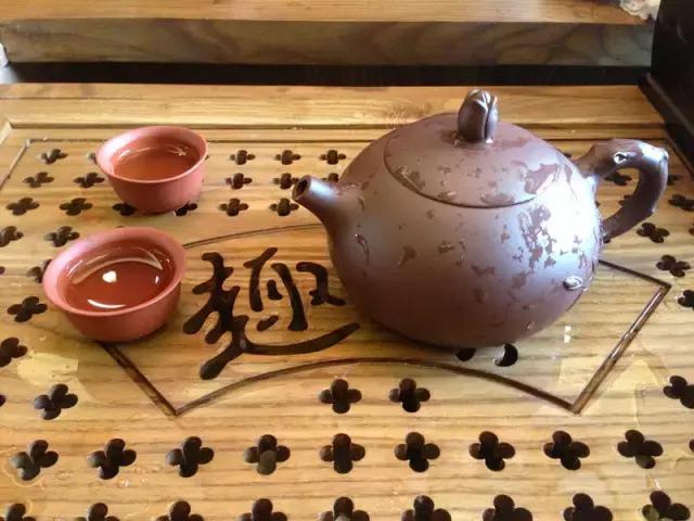 紫砂壶煮多久能去除异味,紫砂壶有异味是化工壶吗