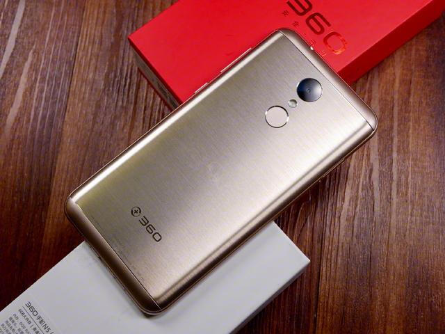 目前手机口碑排行,手机好不好主要看什么硬件