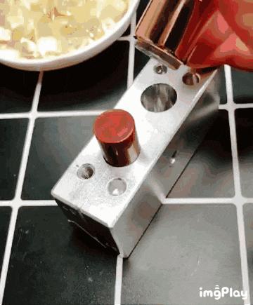 化妆品造假视频教程,化妆品造假到底有多可怕