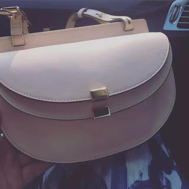 大牌包包有哪些实用耐背的,撞包的原因