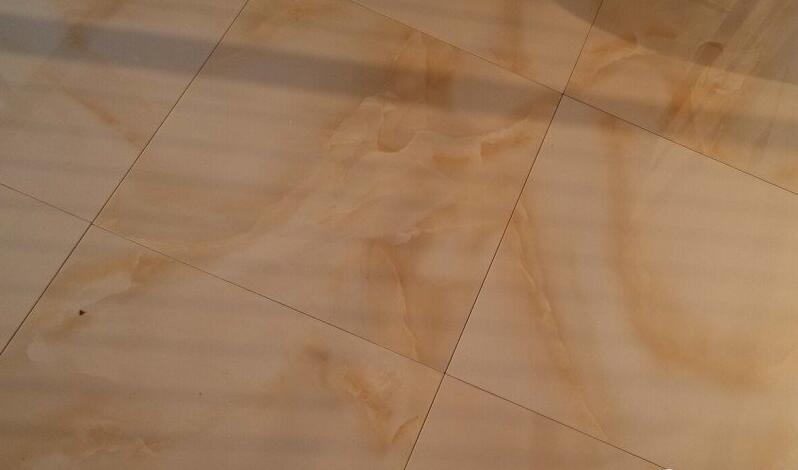 家庭装修瓷砖怎么做美缝,家居瓷砖用5年后自己做美缝教程