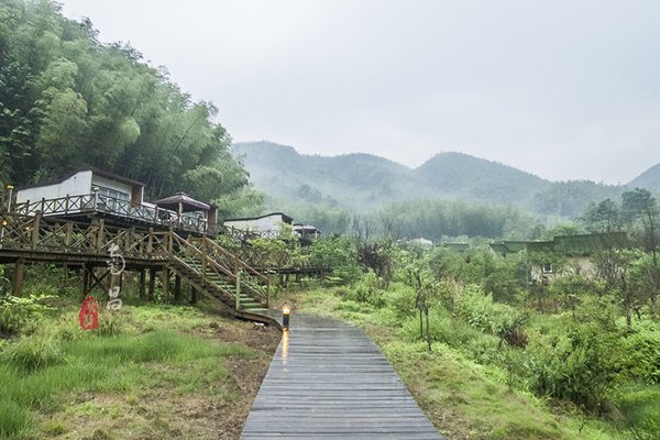 养在深闺里无人知,养在深闺无人识全文