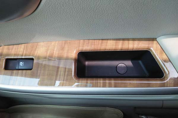 别克凯越加装氛围灯,别克凯越加装流水转向灯