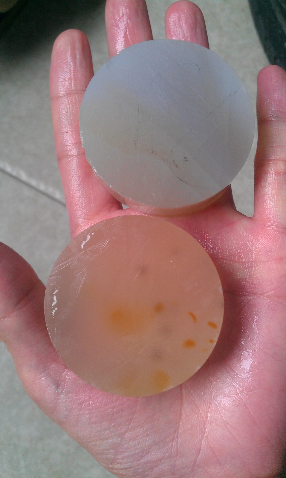 玉缺水后会是什么样,容易失水的玉