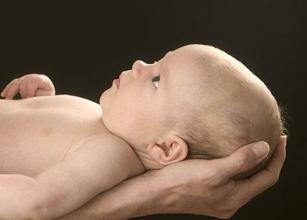 宝宝湿疹痒的缓解办法,宝宝湿疹瘙痒如何缓解