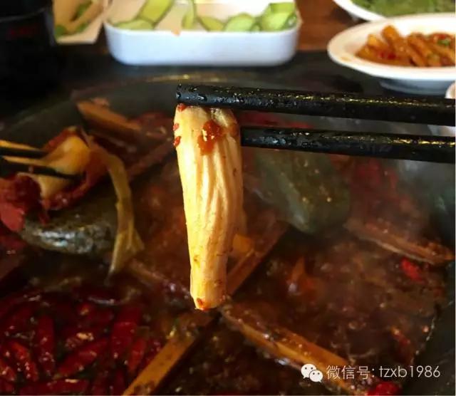 来这家店的人，五行缺火，八字欠辣，还是条真汉