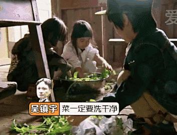 生吃黄瓜多了会有什么后果,生黄瓜吃多了以后会伤人吗