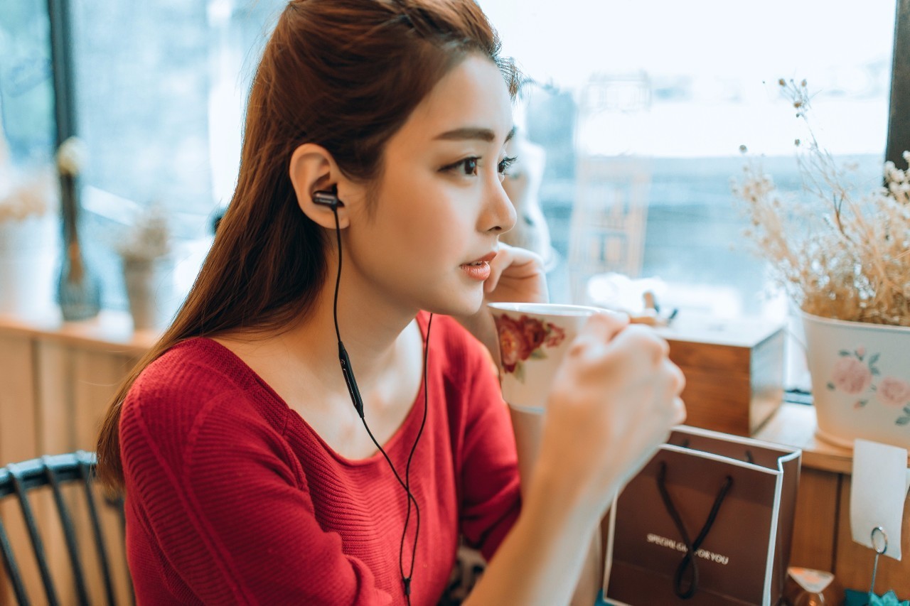 1more胶囊圈铁耳机,1more耳机旗舰店