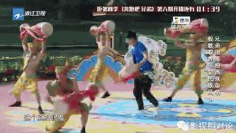 rain谭维维张杰,奔跑吧兄弟张杰唱歌搞笑视频