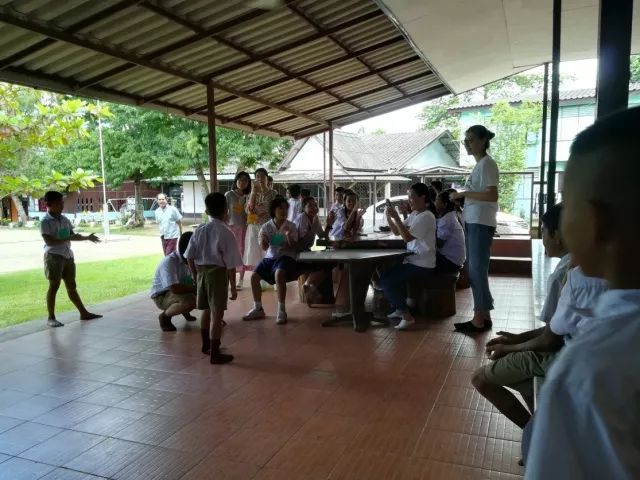 君行体验官专栏丨他在佛之国度,邂逅了一场浪漫